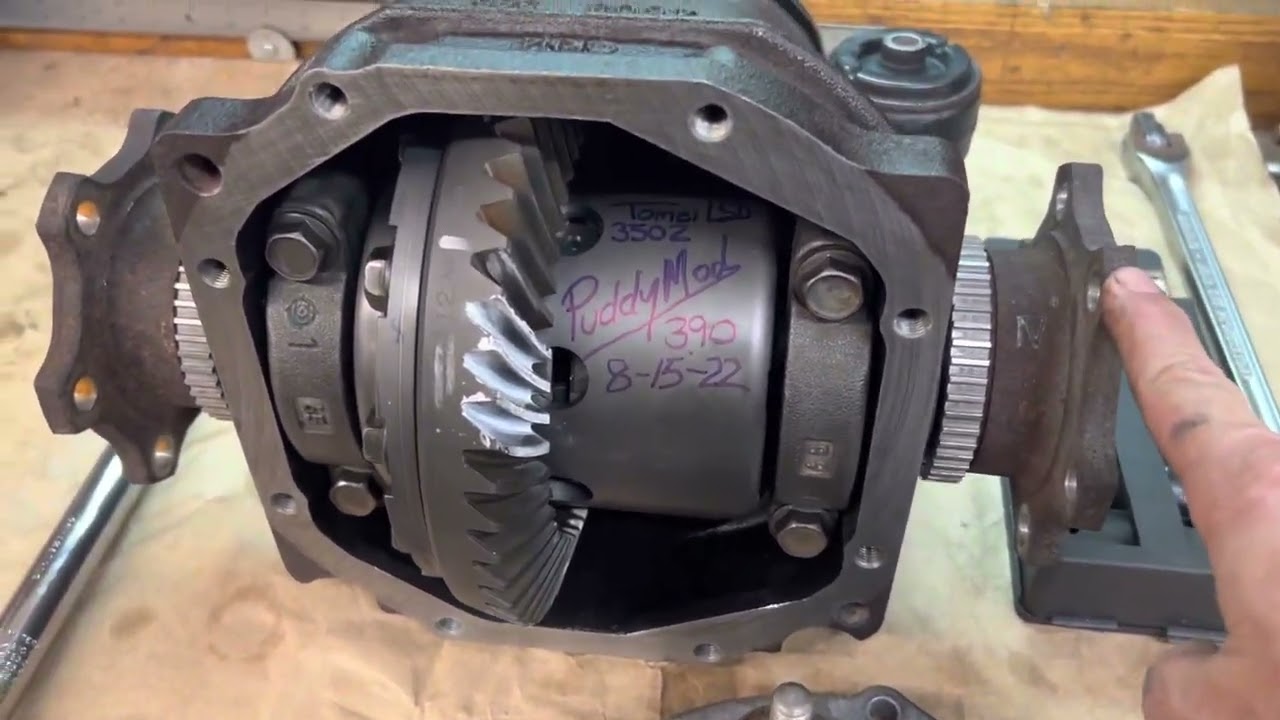 PuddyMod rebuilding a Nissan350Z R200 differential part 4