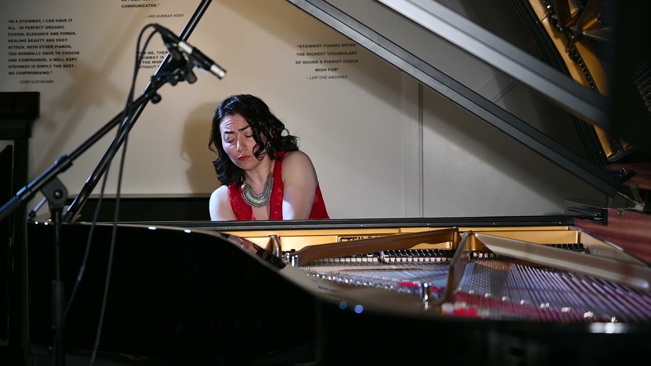 Et u Araj | Yot Par Armenian Folk Dances | Komitas | Mariam Kharatyan | Steinway Piano Gallery Oslo