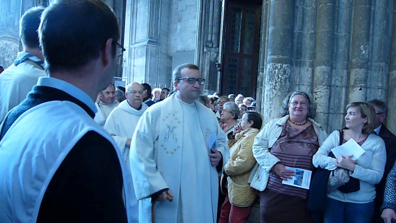Messe d'inauguration du ministère pastoral de Mgr Lebrun 11 10 2015