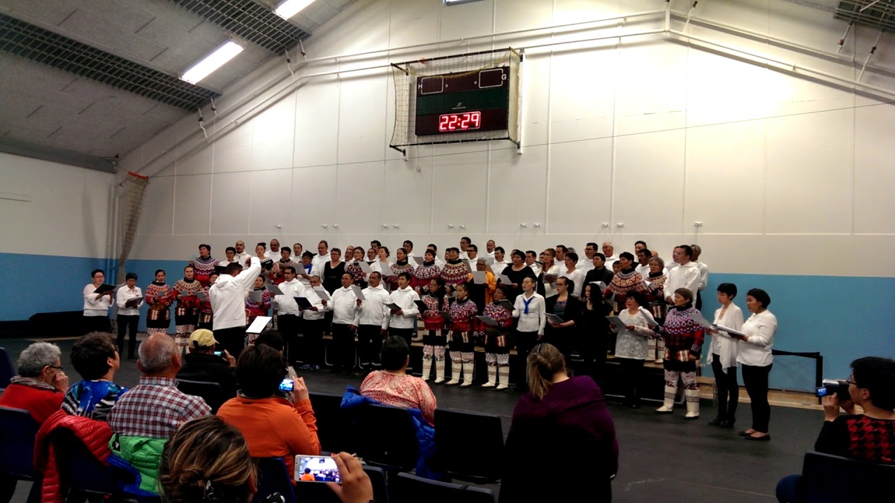 Aqqutissaq nalunartoq. Avannaani erinarsoqatigiit.