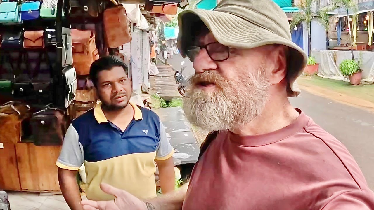 I annoyed these Indian shop owners in Goa