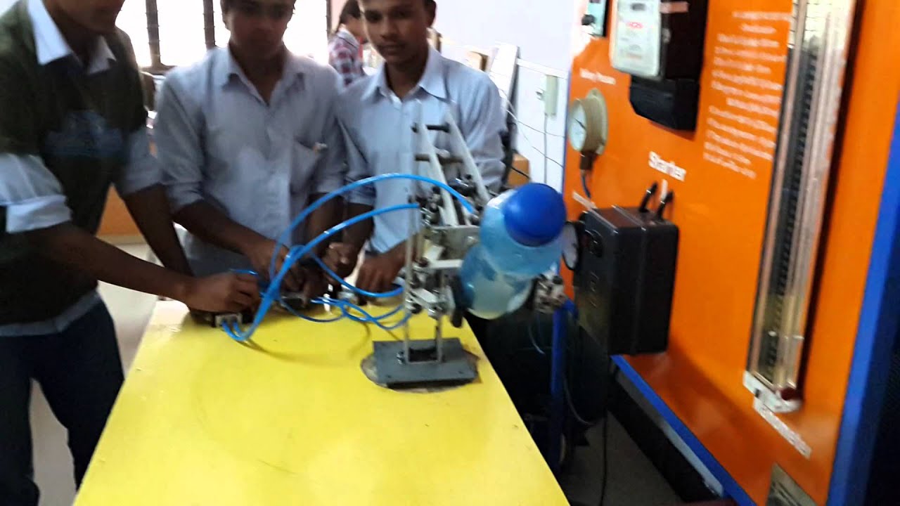 Pneumatic Pick and Place Robotic Arm