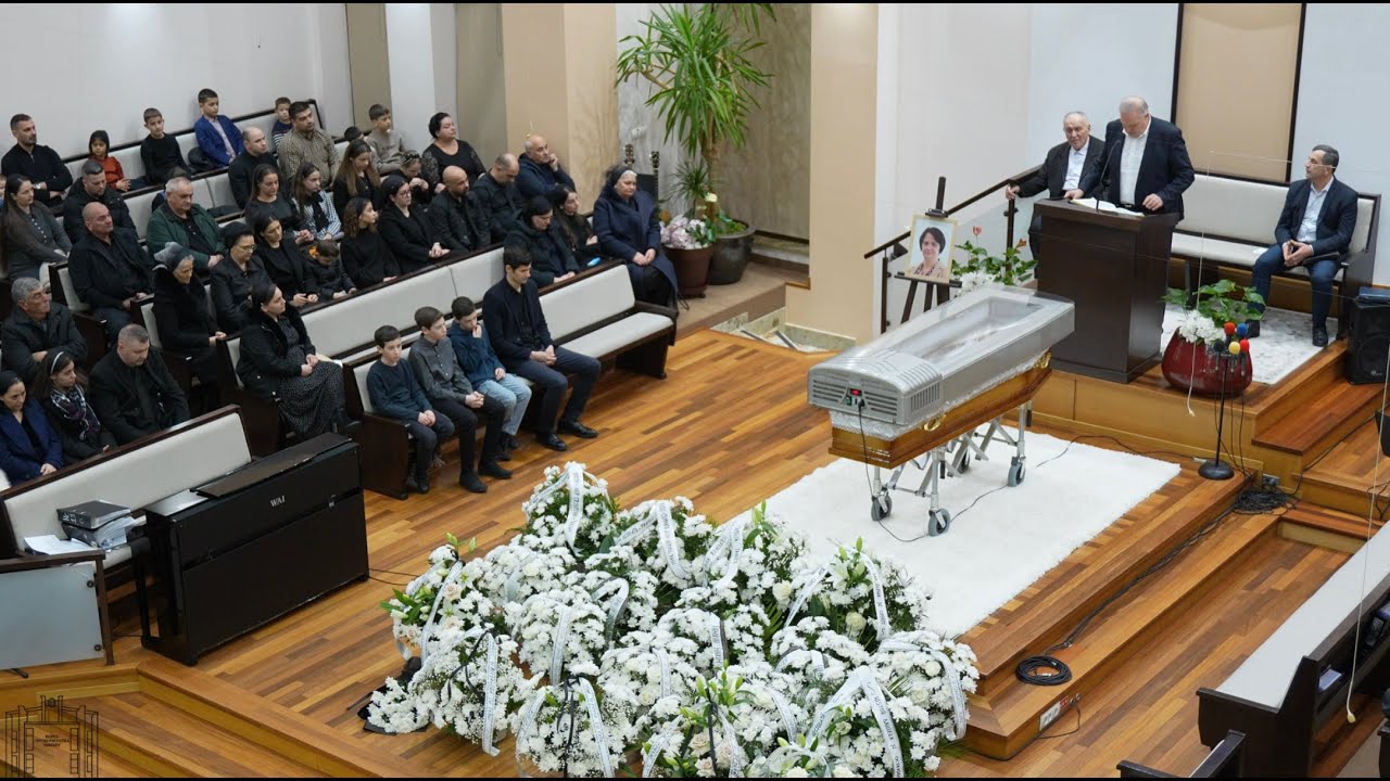 Prima seară de priveghi - Nistor-Papaioannou Penina-Ana