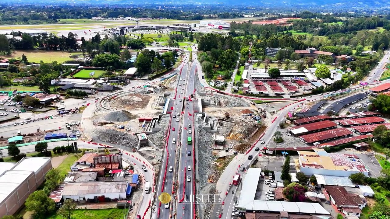 Avance de la construcción del Intercambio del Aeropuerto JMC, Rionegro, Abril 11 de 2025.