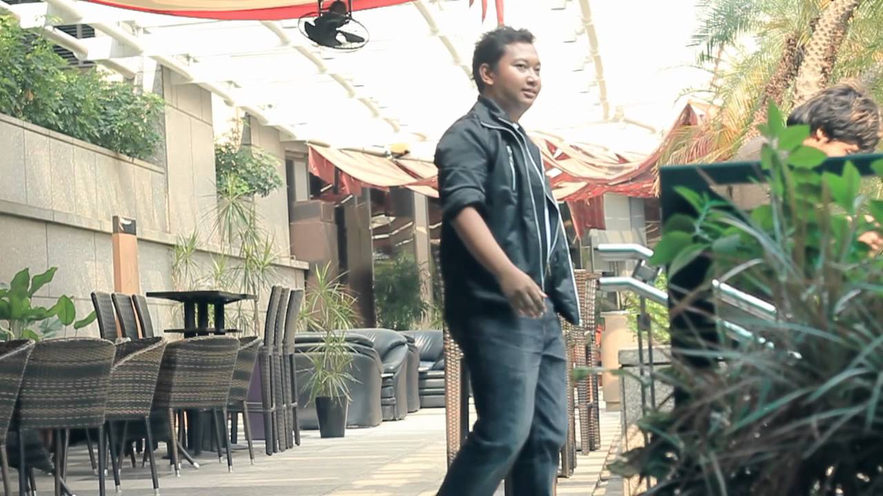 Aidil Revalina - Tak Ingin Kembali MV