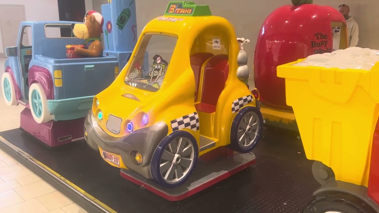 Falgas 2011 City taxi kiddie ride at Northshore Mall