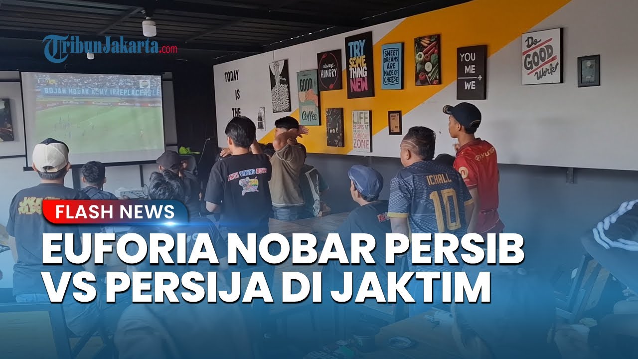 Euforia The Jak Mania Pulogadung Jakarta Timur Nobar Persib Bandung vs Persija Jakarta