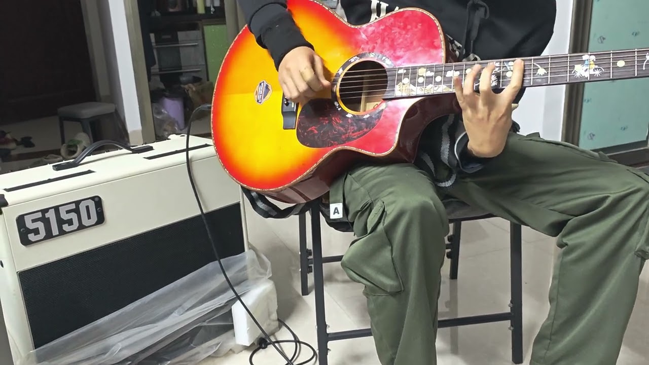 Direct input of a acoustic guitar into the EVH 5150 iconic series 40w combo amp.