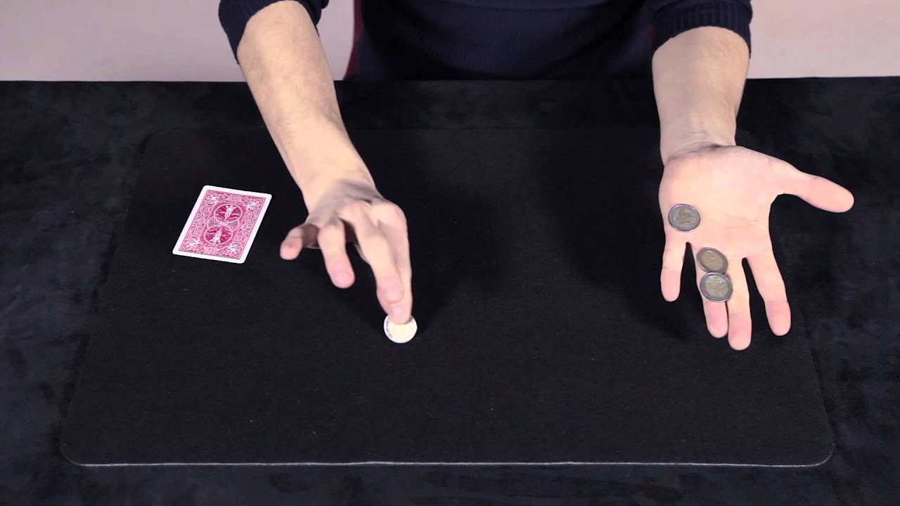 Magic Tricks: Coins Across | Lyon Harvey - Close-up 04
