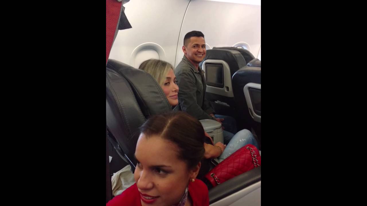 Vuelo 8576 avianca/ rifas y cantante Jorge