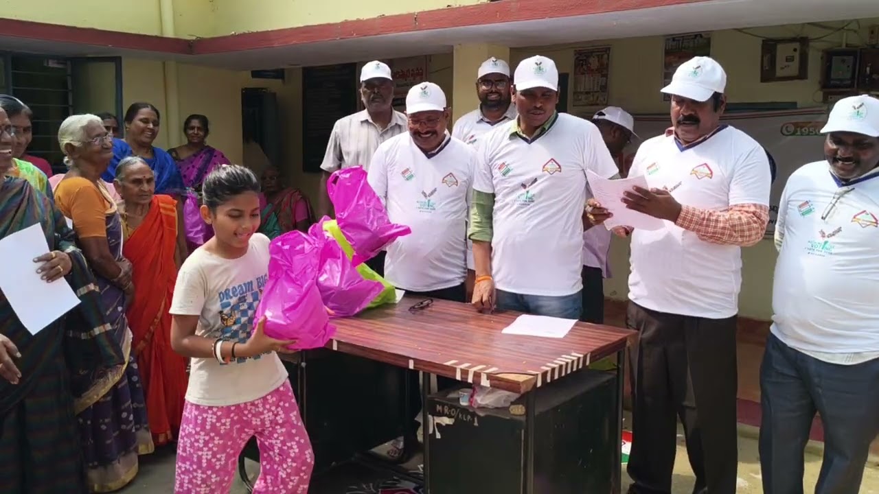 కొల్లిపర తాసిల్దార్ కార్యాలయం ఓటర్స్ డే...