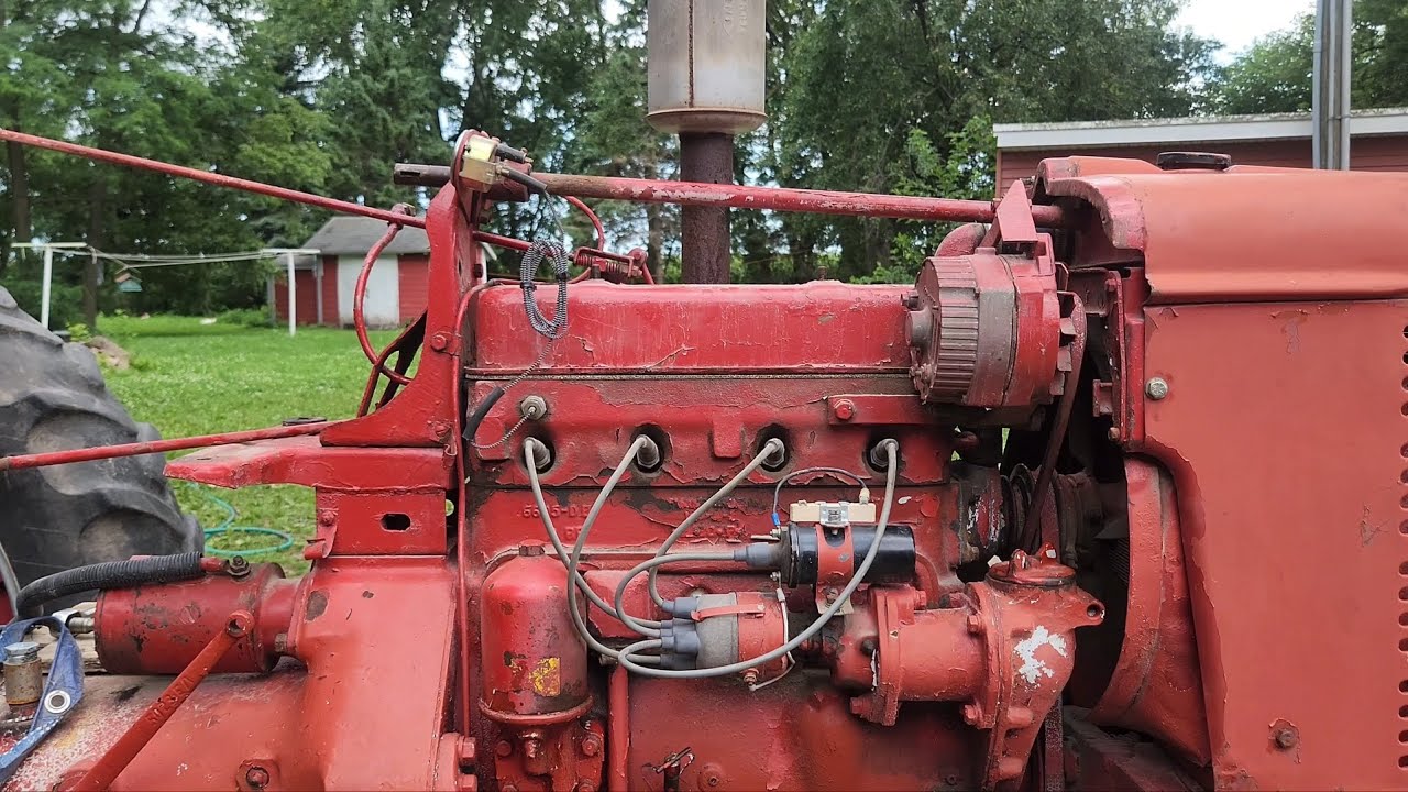 Auction Farmall H | Engine and Shifter Assessment (Finding More DAMAGE!)