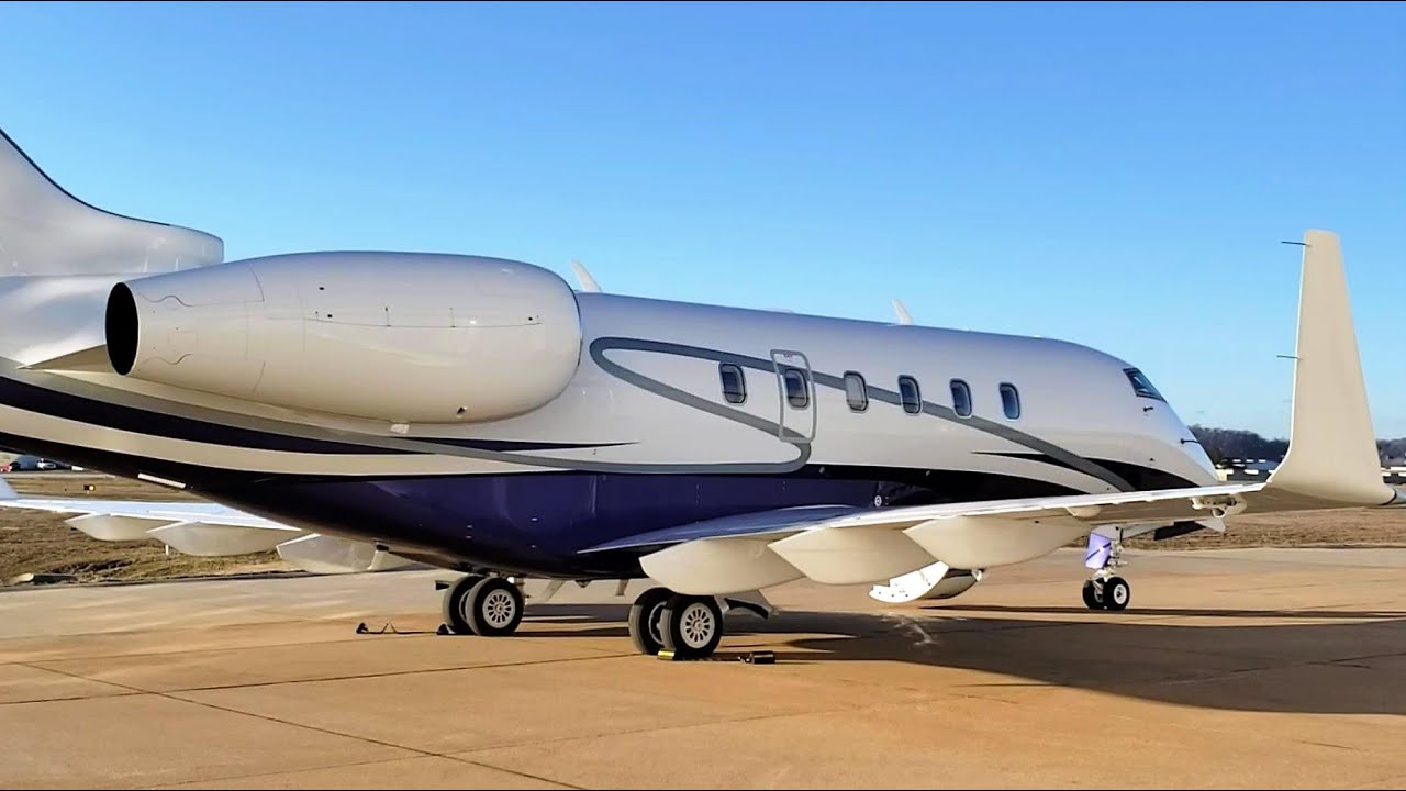 Полет на Bombardier Challenger 300 и перекачка топлива