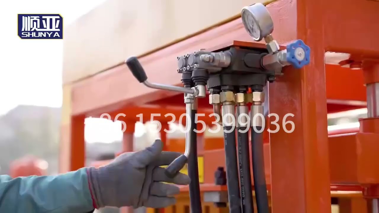Shunya Machinery QT4-30 brick making machine is efficient and labor-saving. 