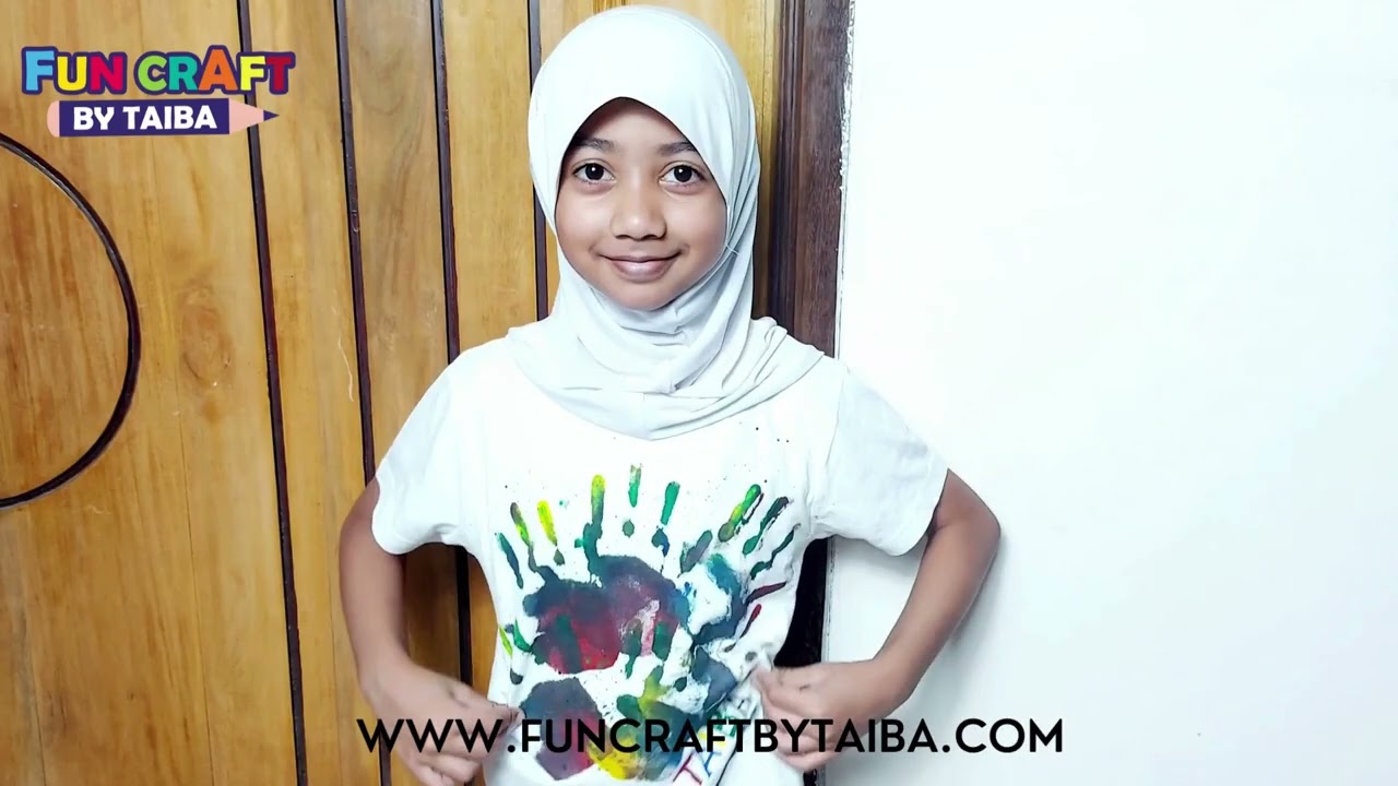 Fun & Creative DIY T-Shirt Kit for Kids: Design Your Shirt and Leave Your Mark with Hand Impression