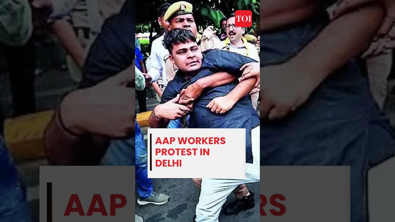 #delhiliquorpolicyscam: AAP workers protest in Delhi after Sanjay Singh's arrest