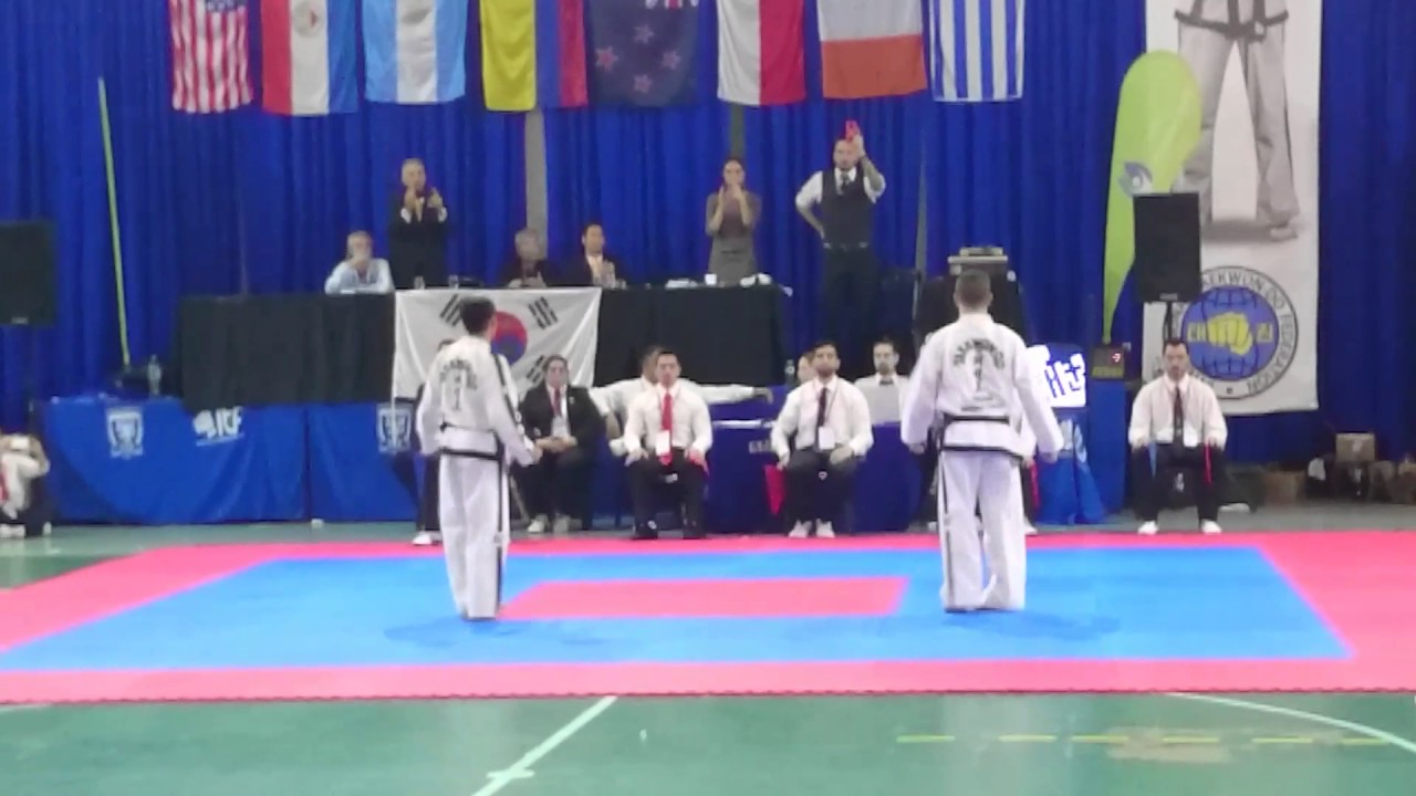 Axel Vargas vs Mark Trotter. Formas IV-VI Dan