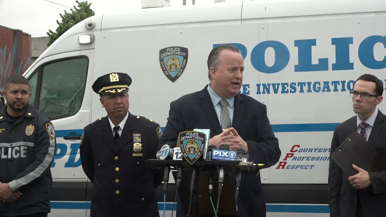 Watch as NYPD executives provide information on the police involved shooting in the 94 Precinct.