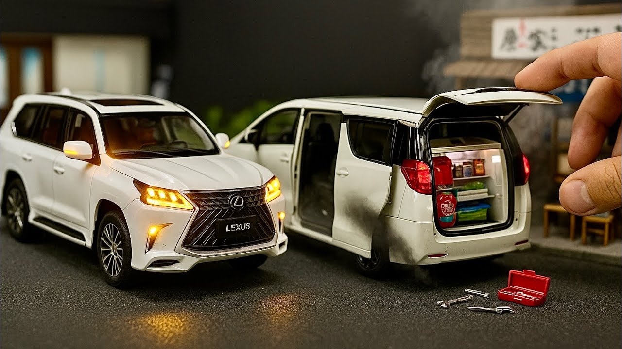 1:18 Scale Diecast Models of Lexus Brand Cars