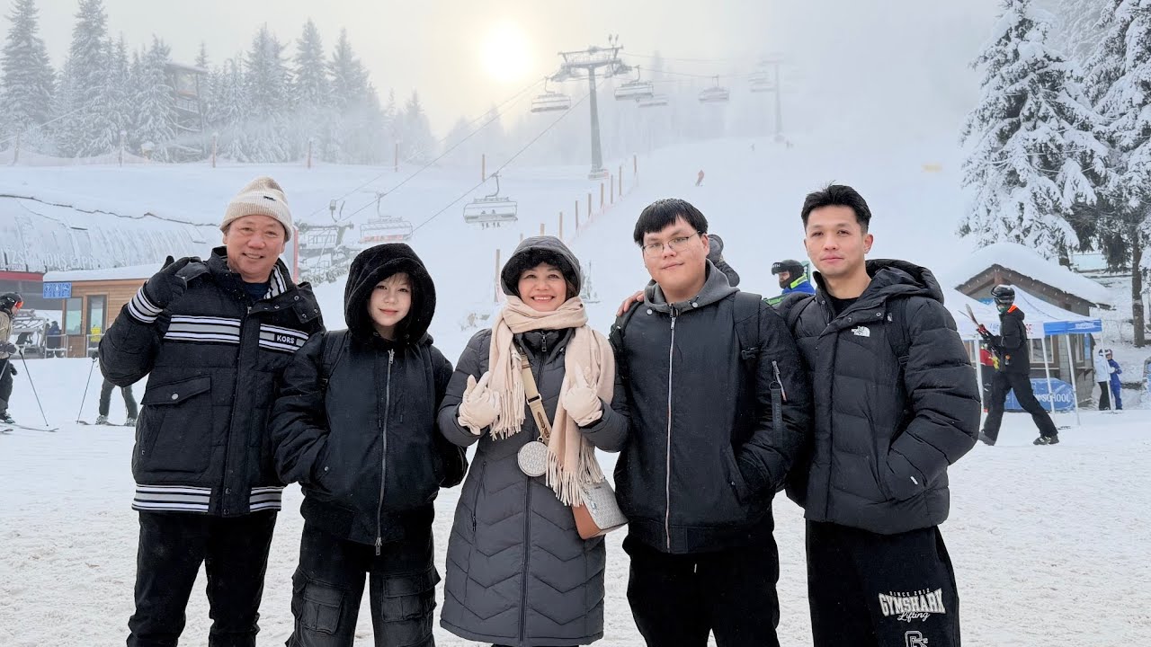 Vùng Núi Whistler -Canada trong ngày đầu Năm Mới.