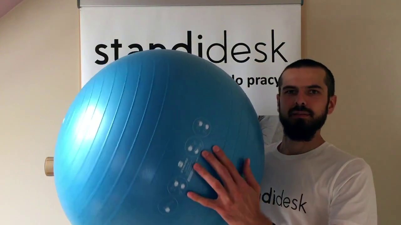 Jak ułatwić sobie życie pracując przy komputerze na stojąco?