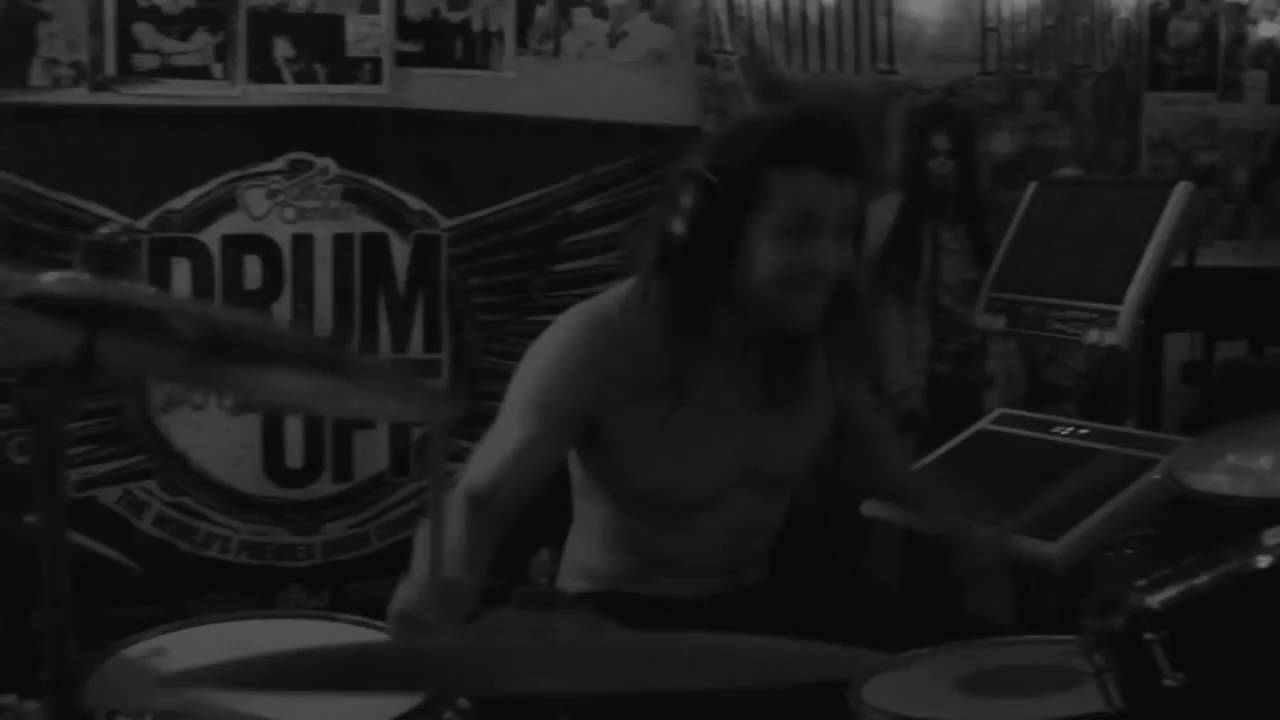 Night Verses   Yours Lyric(Post-Hardcore.COM)