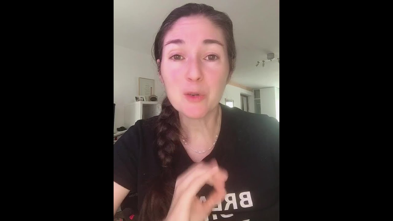 Vocal cord closure and phrasing