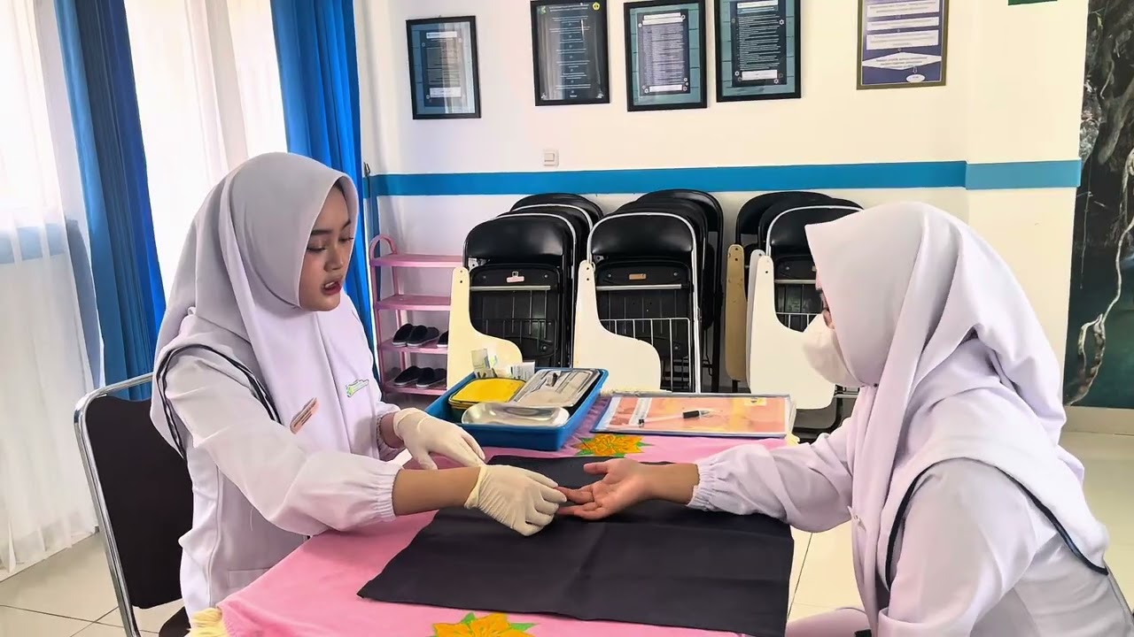 Tugas Praktik Diabetes Melitus_Ratu Karina Aurelia Azisly_P17324224095