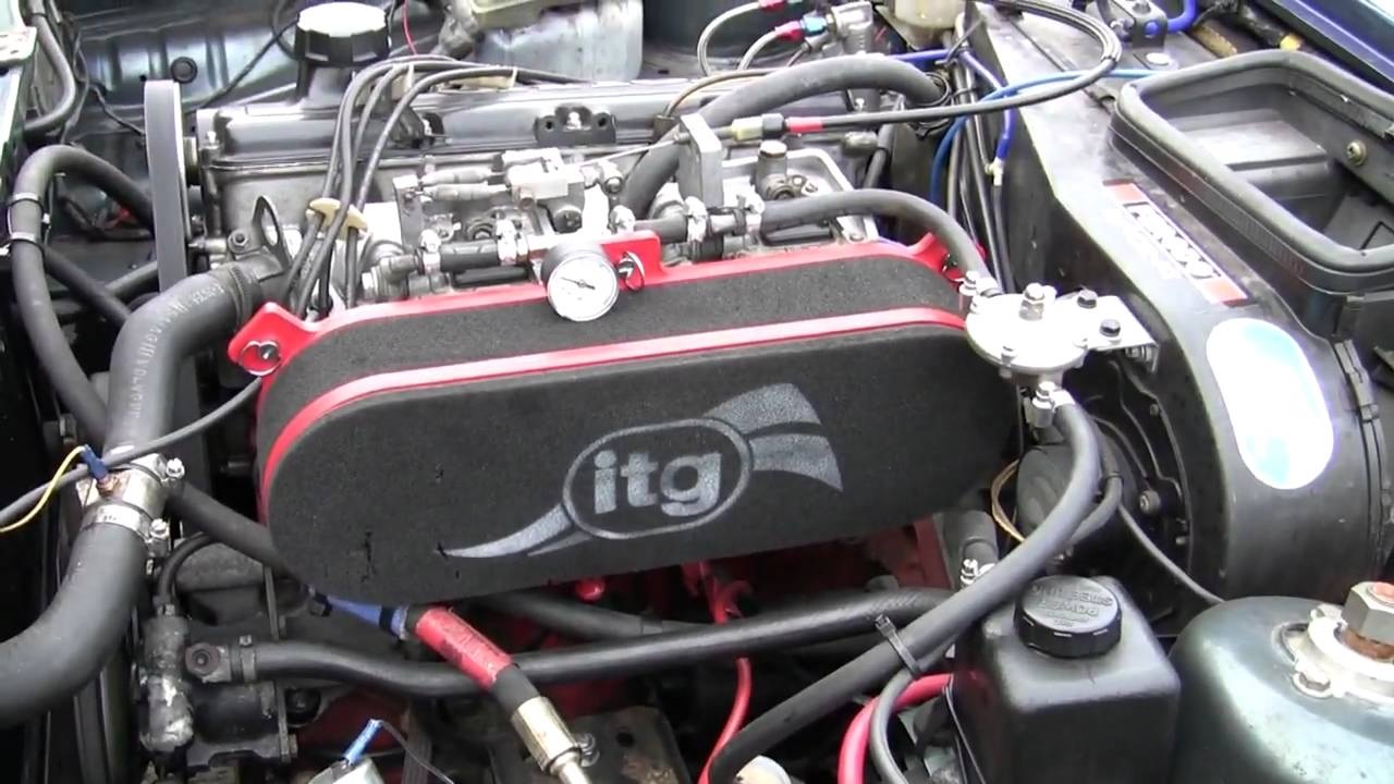 A mad Volvo 360 on twin carbs