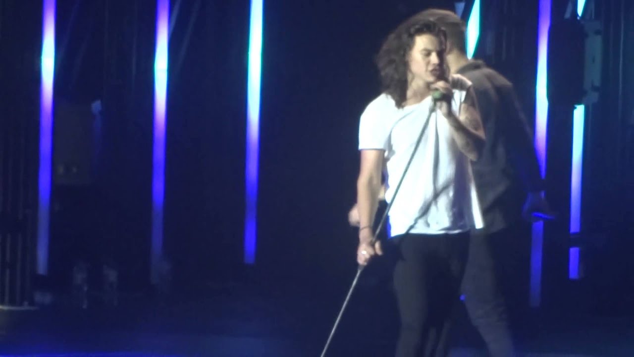 18 - One Direction (O2 Arena London 26/09)