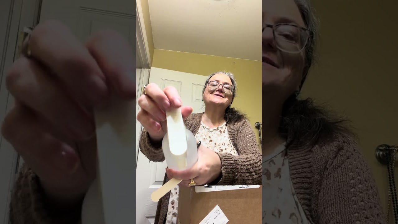 Young living thieves unboxing my loyalty order message me to get your order placed 