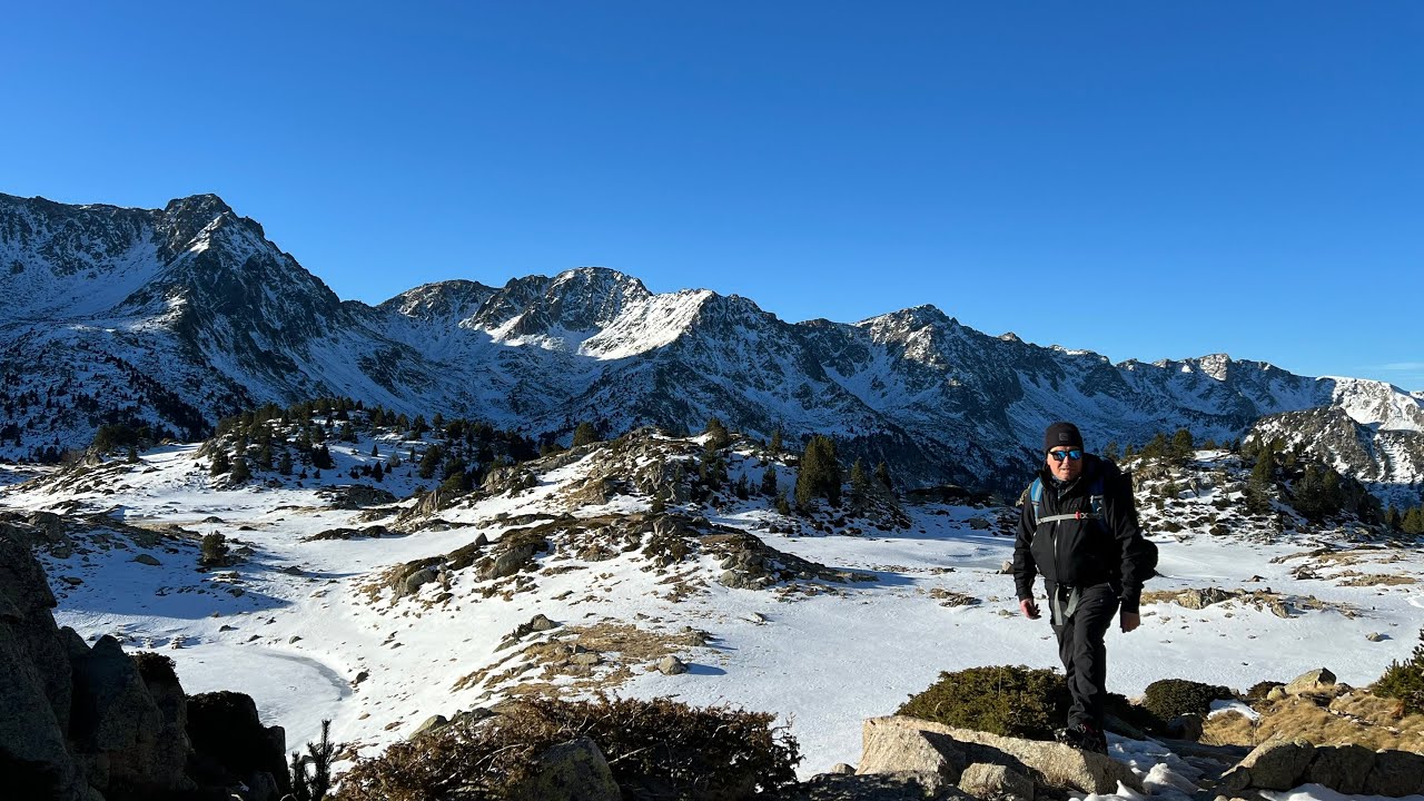 Travessa per la vall de Madriu, Perafita i Claror al febrer del 2024.  #silenthiking #longtrail