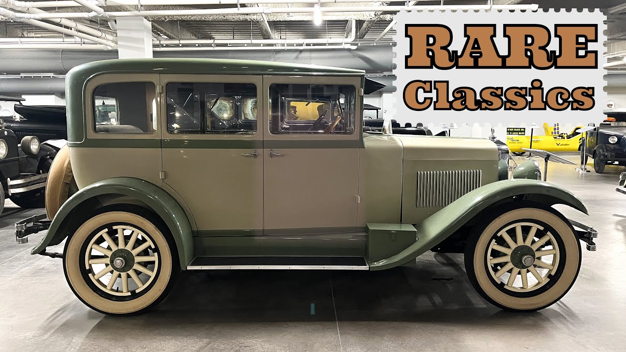 Hidden Building in Iowa Full of Classic Cars!