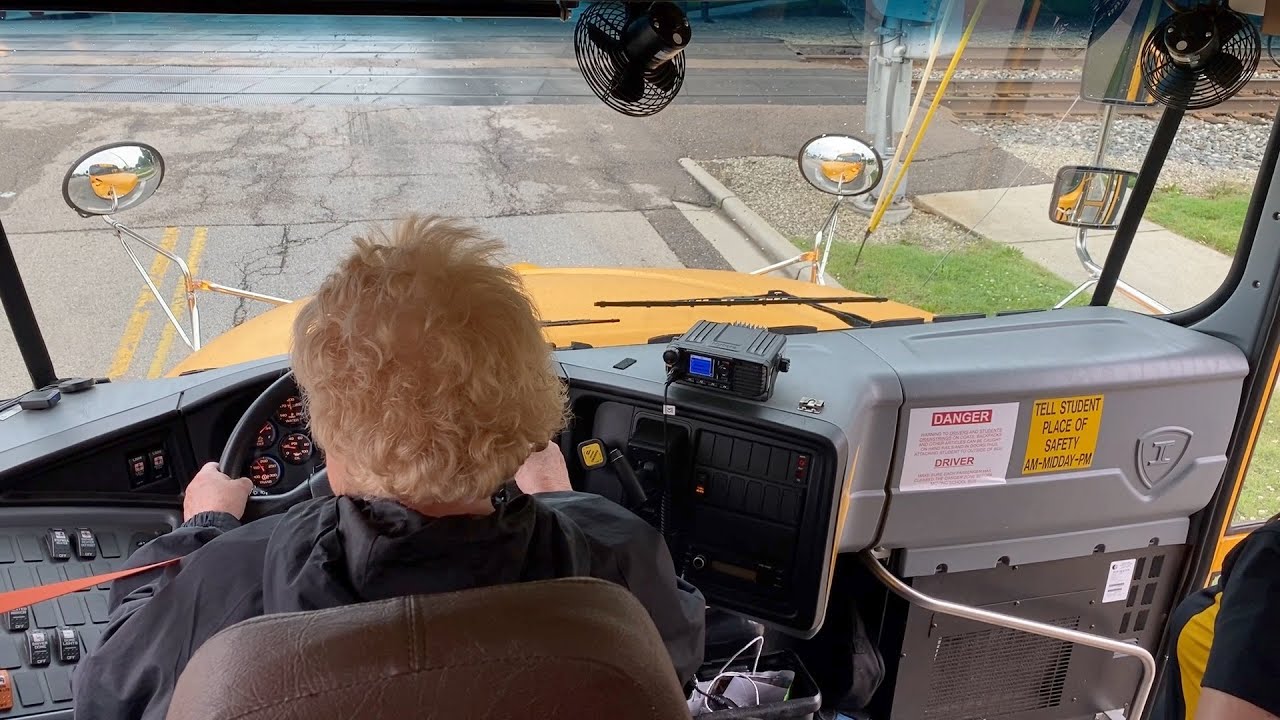 School Bus Railroad Crossings and procedures