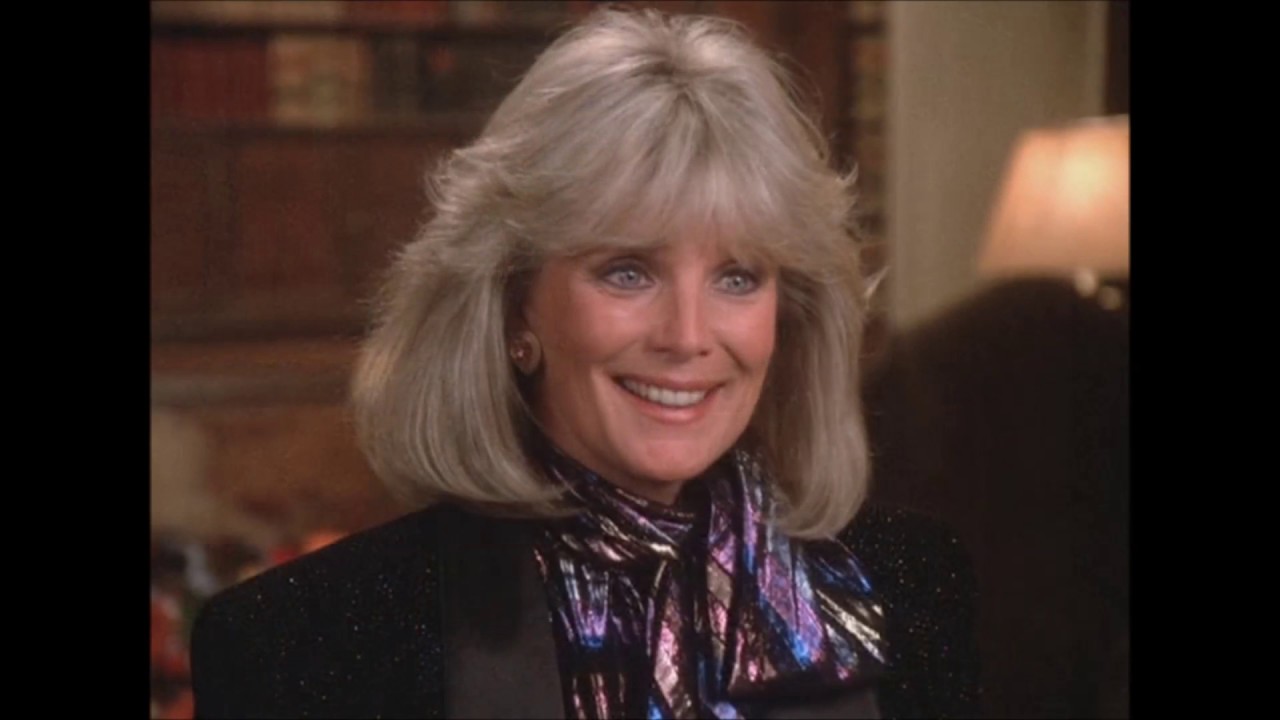 Linda Evans. What did she wear on Dynasty season 5?