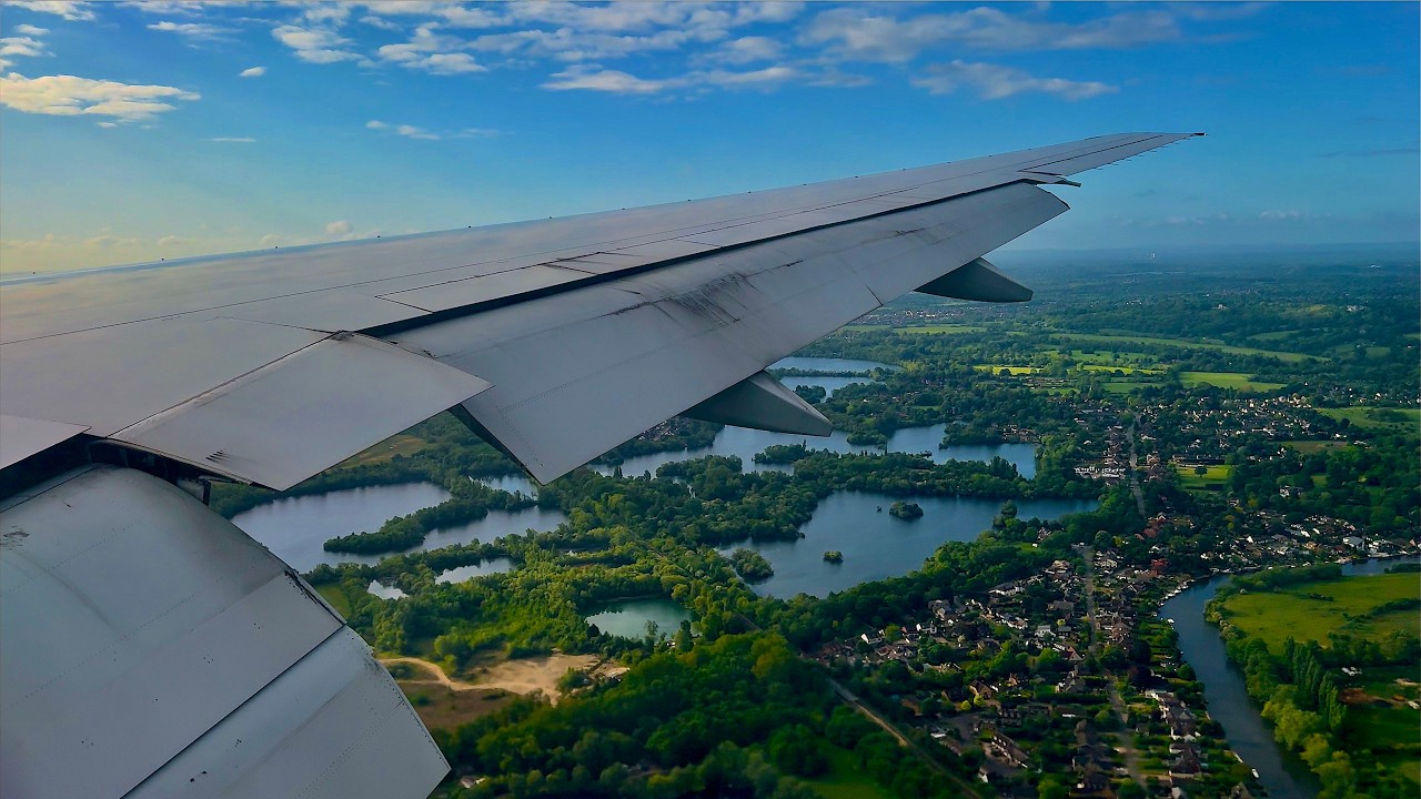 [4K] – Full Flight – American Airlines – Boeing 777-223/ER – BOS-LHR – N792AN – AA108 – IFS 1025