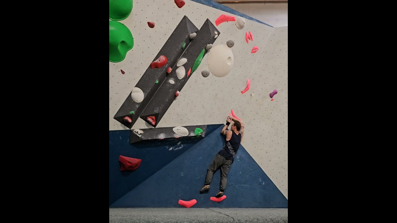 eddy.oduber bouldering @ boulderhal de Campus