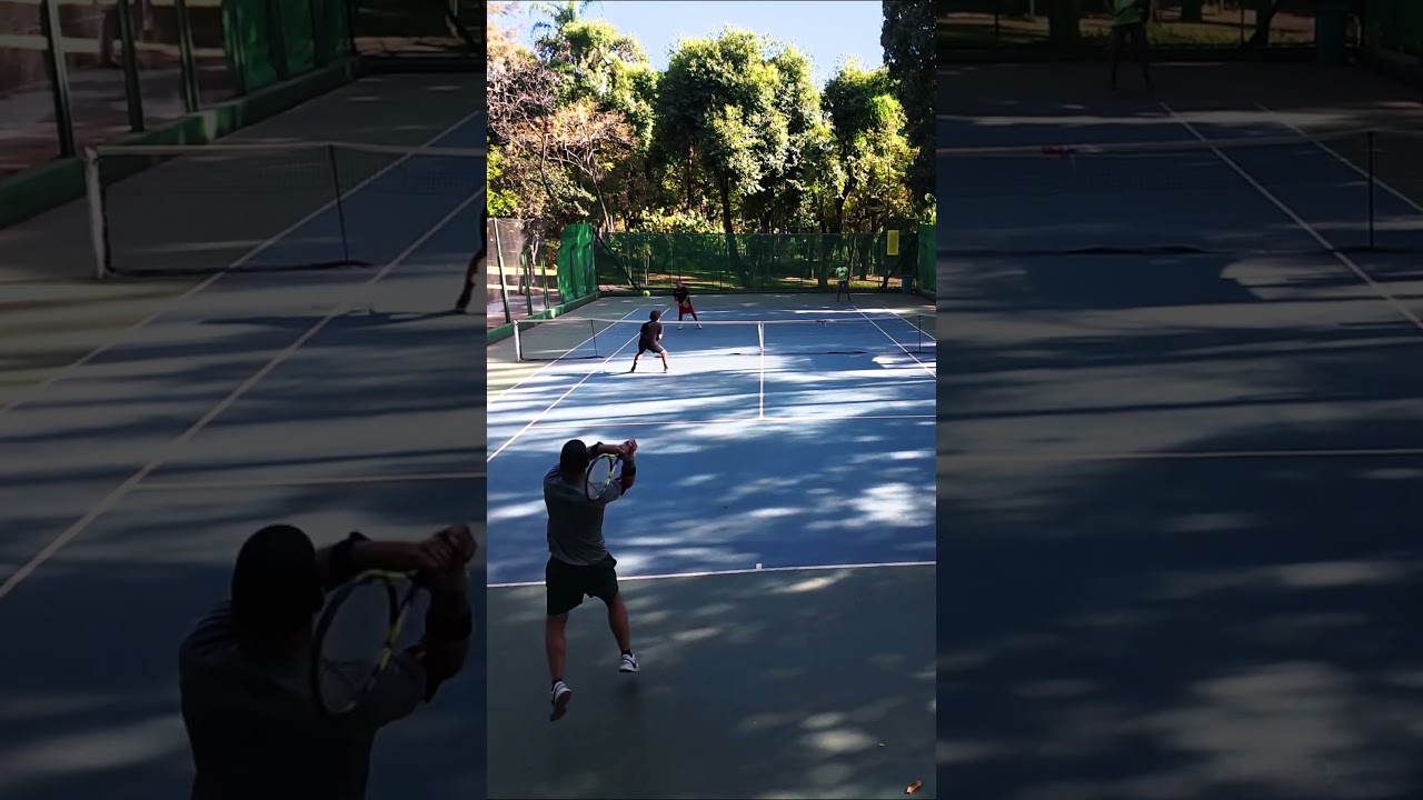 Doubles in a public court in Brasil 