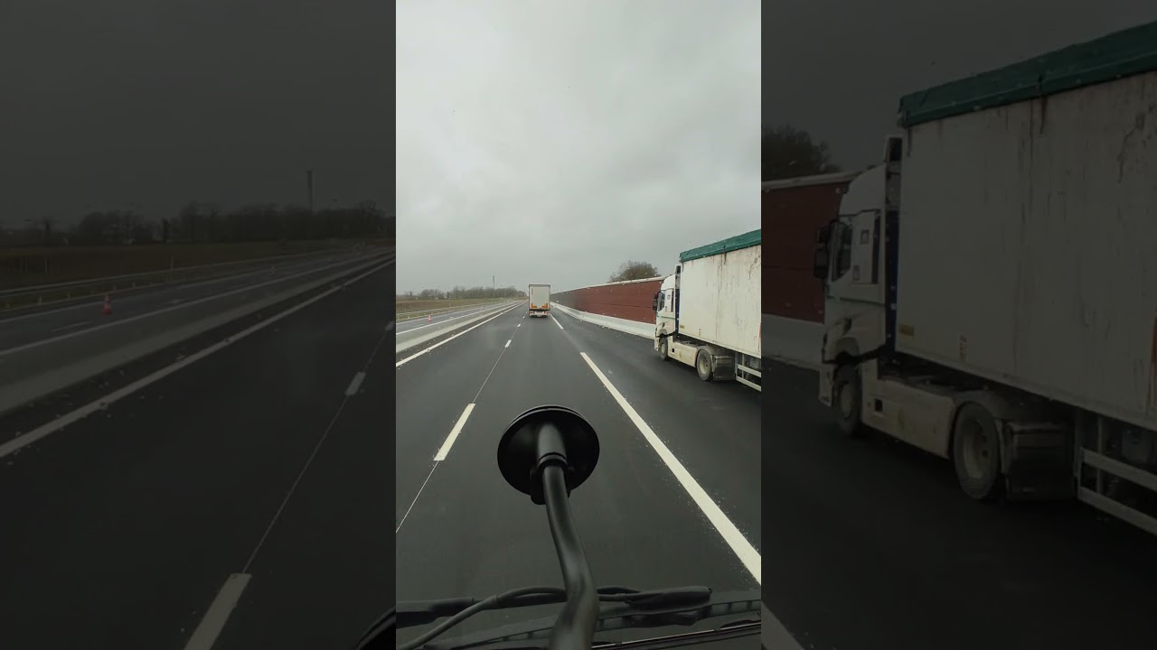 Да, по телевизору одно, а этот бородач рассказывает другое. Кому верить???