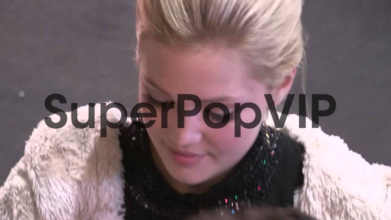 Olivia Holt greets fans at the Iron Man 3 After Party in ...