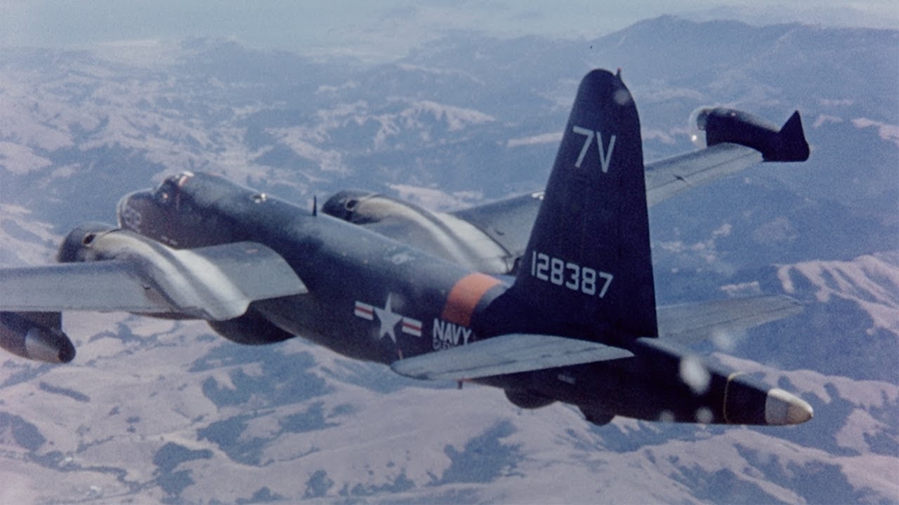 Flight into US Naval Air Station Alameda, California 1958 - HD Home Movies