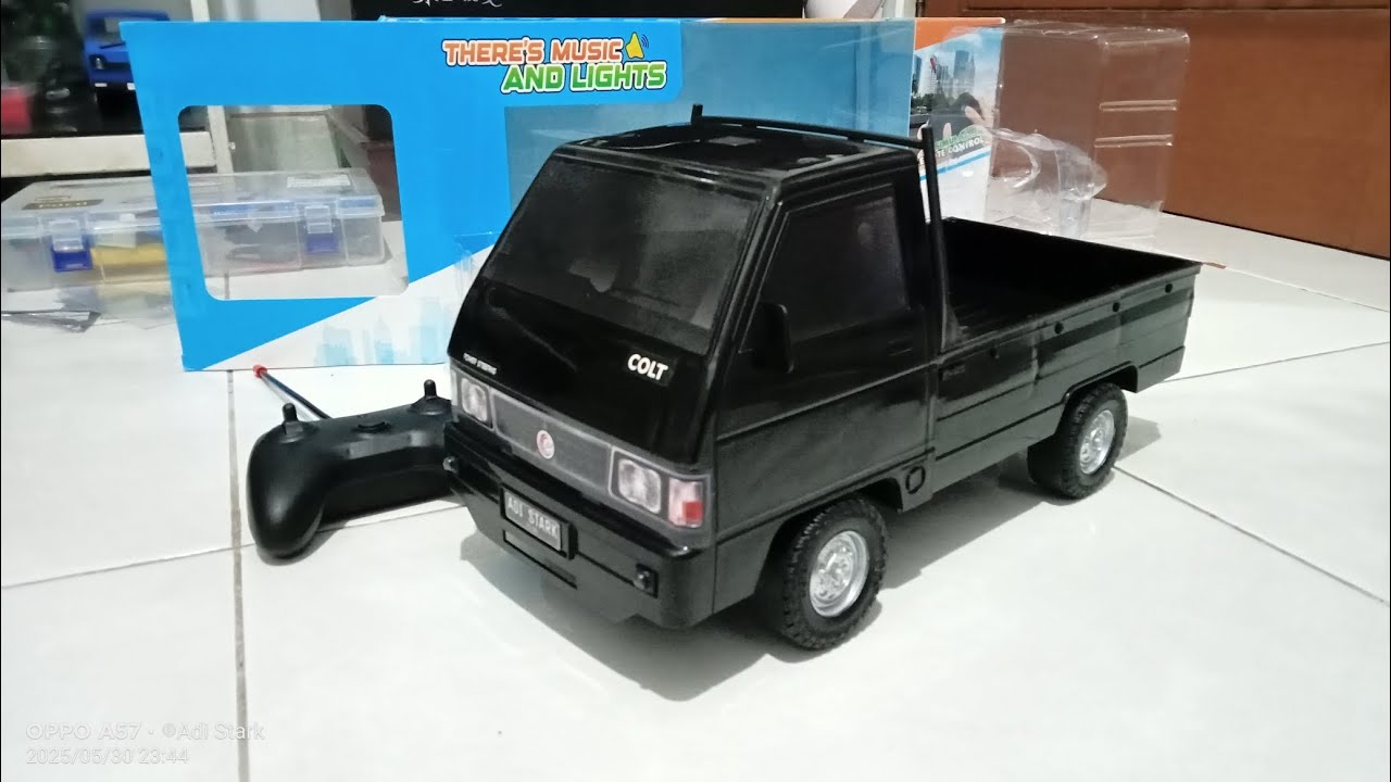 Unboxing mainan pickup L300 versi RC