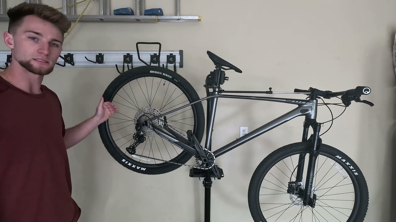 Scott Scale 965 Mountain Bike Overview