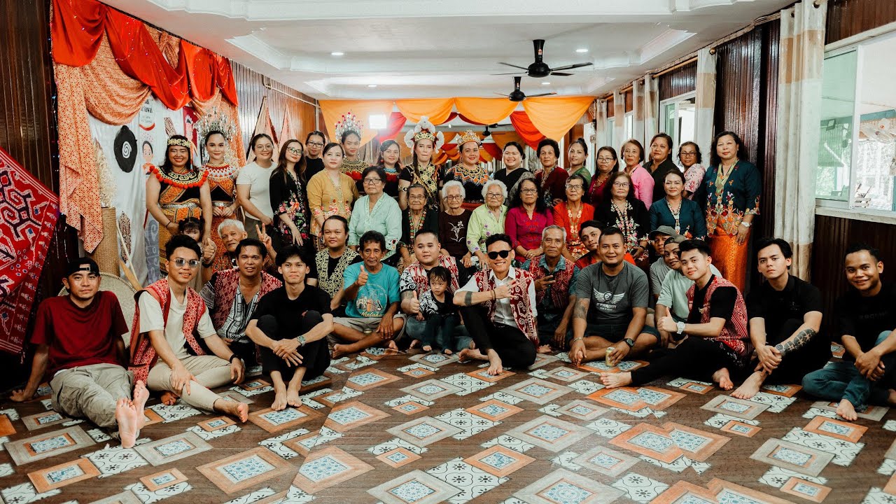 Ngaga MV Lagu Gawai Allesandro Di Rumah Jambai Sg Semebak Sebauh//Rumah Panjai Unik Ngena Perauk