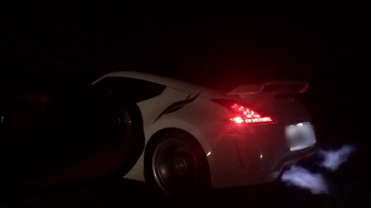 370z Auto vs Nismo 370z