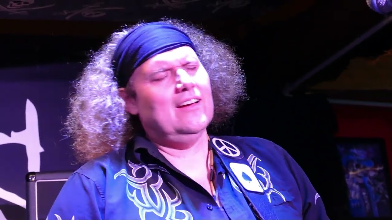 Julian Sas - Fallin' From The Edge Of The World, Strandbar 51, Winterbach, 26.10.2024