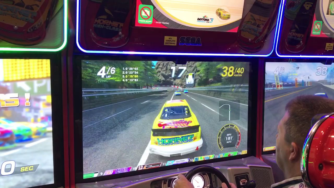 Daytona USA 3 at IAAPA 2016