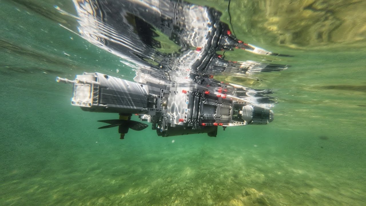 LEGO Technic RC Submarine Mk II - Build and Test