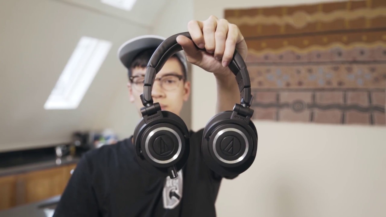 10 Gift Ideas for Photographers/Videographers (Under $200)