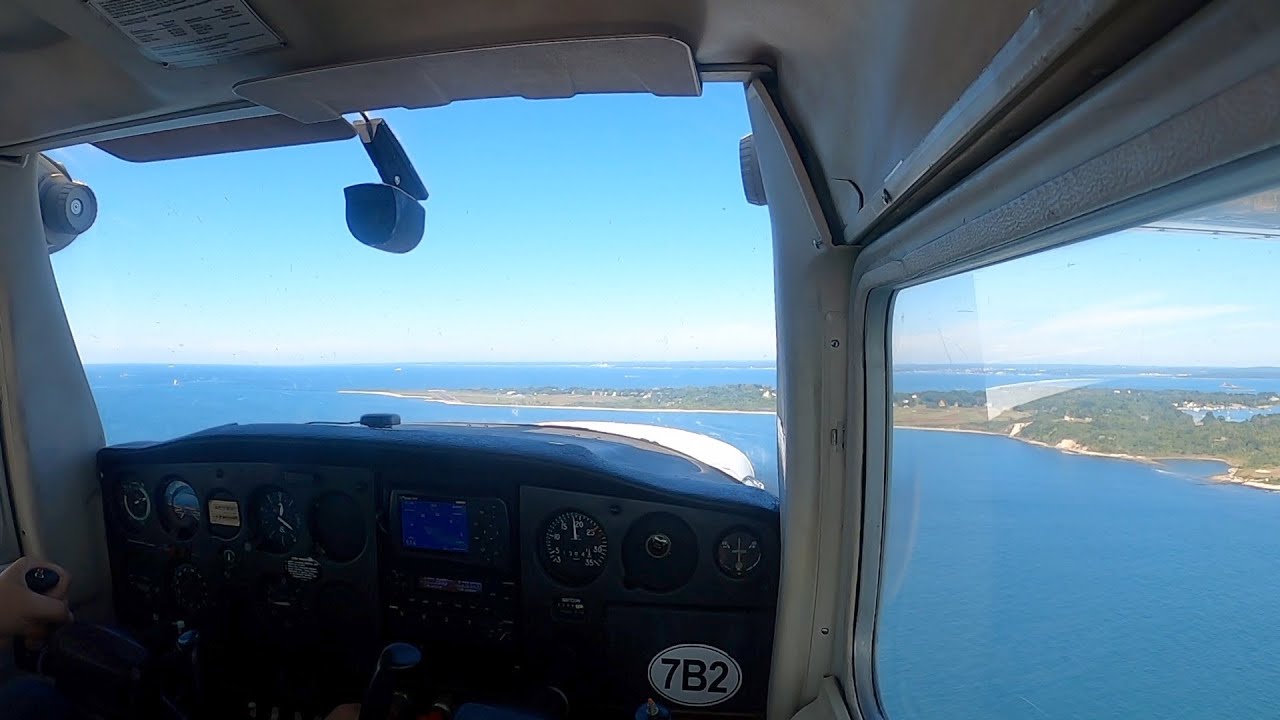 Island hop to Fishers Island- Short field landing